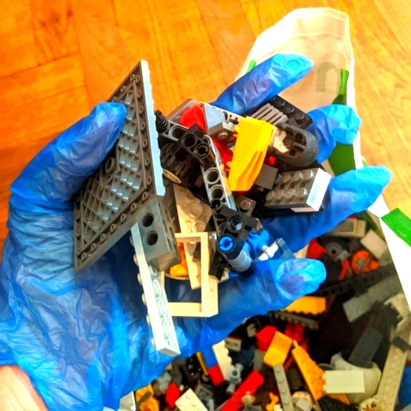 ⭐LAST ONE⭐LEGO Bricks HUGE bags treasure Assorted + free Lego gift!🎁🎁🎁🎄🎄 - Picture 9 of 16